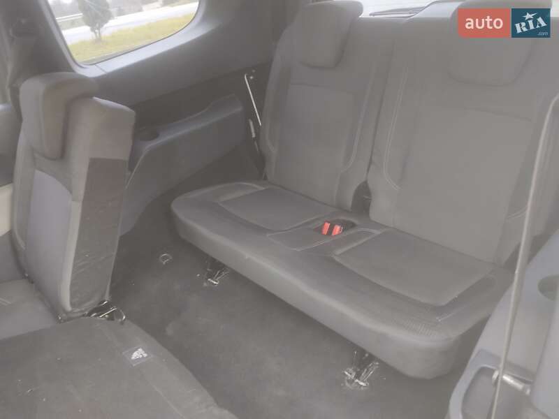 Минивэн Dacia Lodgy 2012 в Дубно