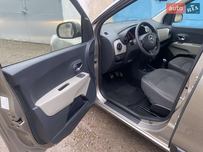 Мінівен Dacia Lodgy 2012 в Рівному