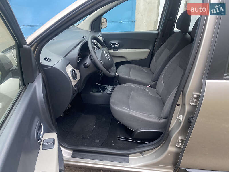 Мінівен Dacia Lodgy 2012 в Рівному