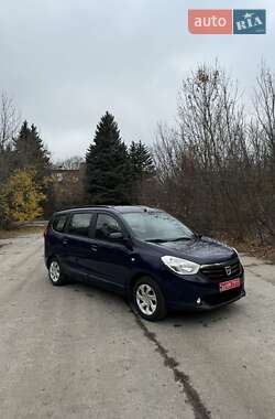 Мінівен Dacia Lodgy 2013 в Харкові