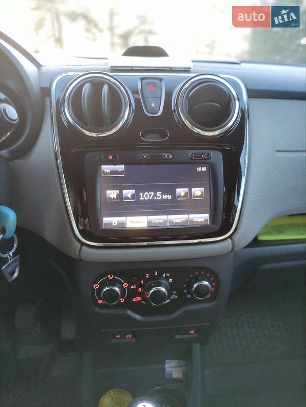 Мінівен Dacia Lodgy 2013 в Сарнах