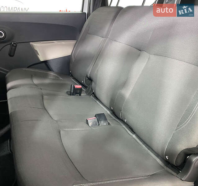 Минивэн Dacia Lodgy 2012 в Львове фото 12 Минивэн Dacia Lodgy 2012 в Львове