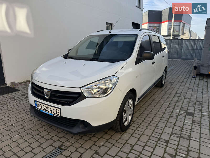 Dacia Lodgy 2015