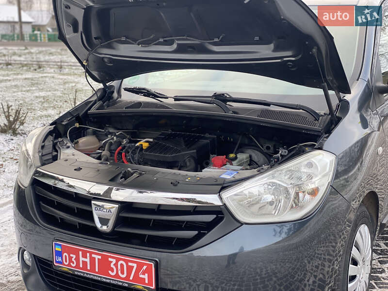 Мінівен Dacia Lodgy 2013 в Старокостянтинові