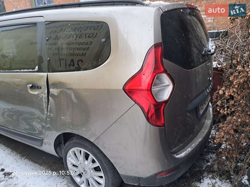 Мінівен Dacia Lodgy 2013 в Вінниці