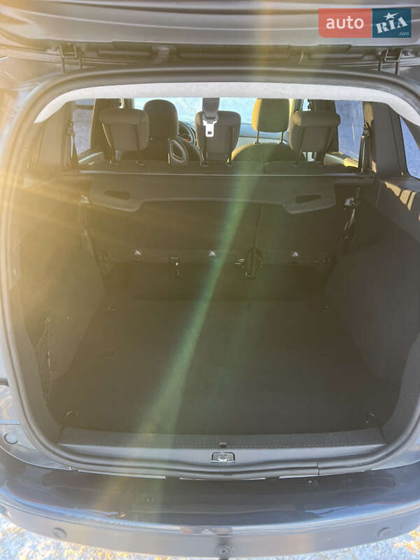 Минивэн Dacia Lodgy 2014 в Дубно фото 47 Минивэн Dacia Lodgy 2014 в Дубно