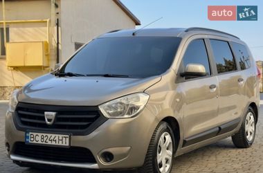 Минивэн Dacia Lodgy 2012 в Львове
