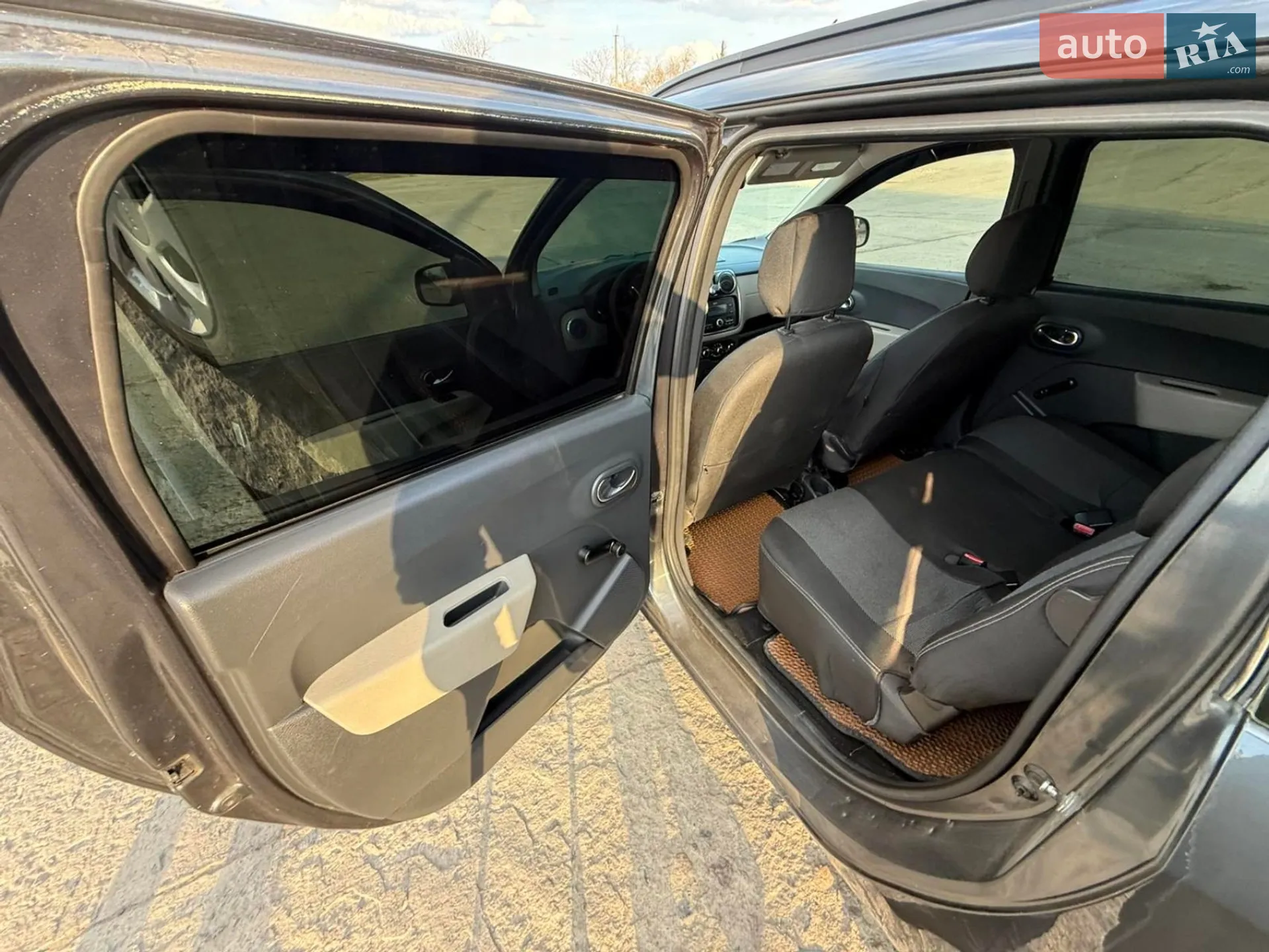 2012 Dacia Lodgy - мініатюра 3