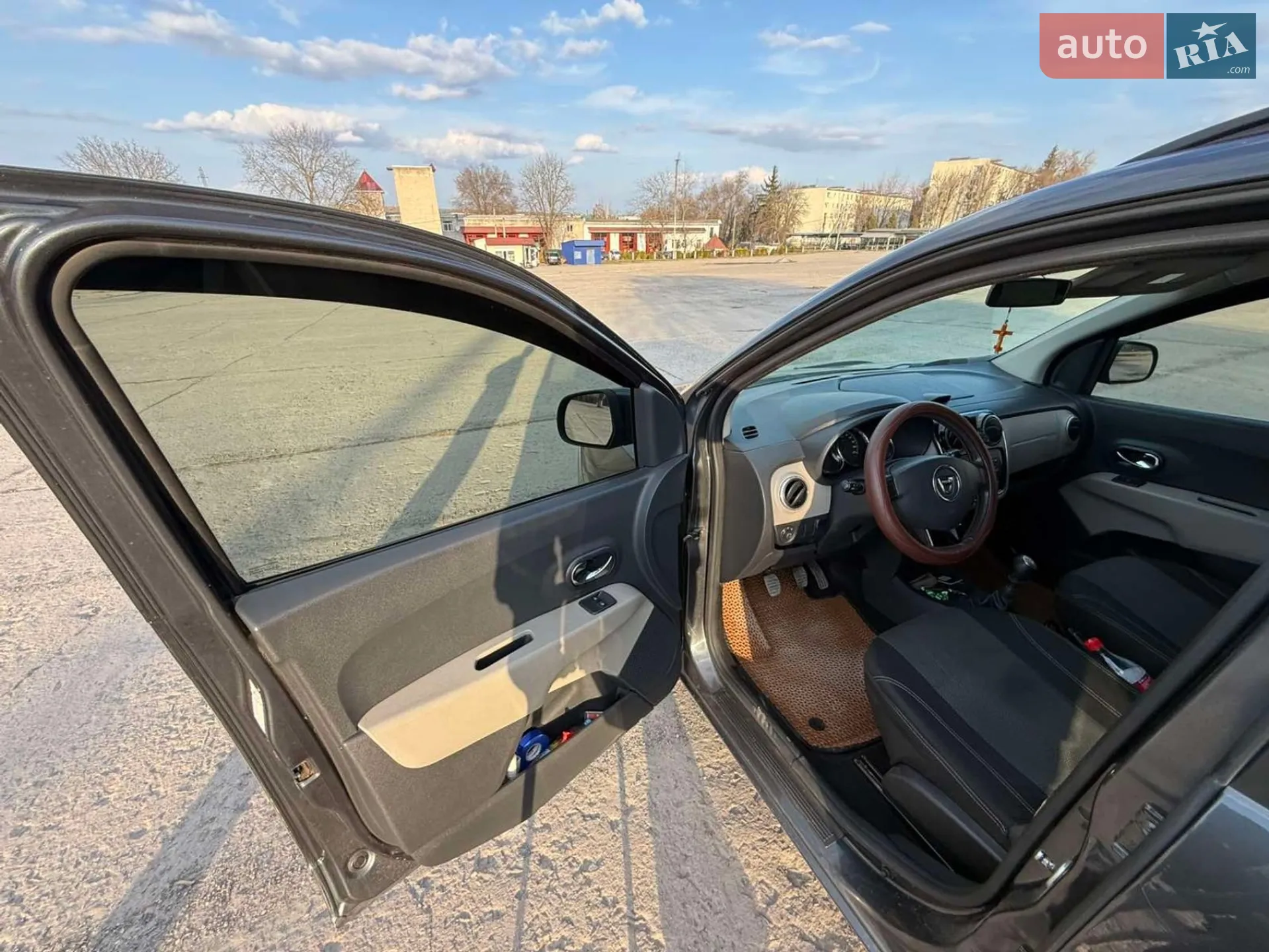 2012 Dacia Lodgy - мініатюра 11