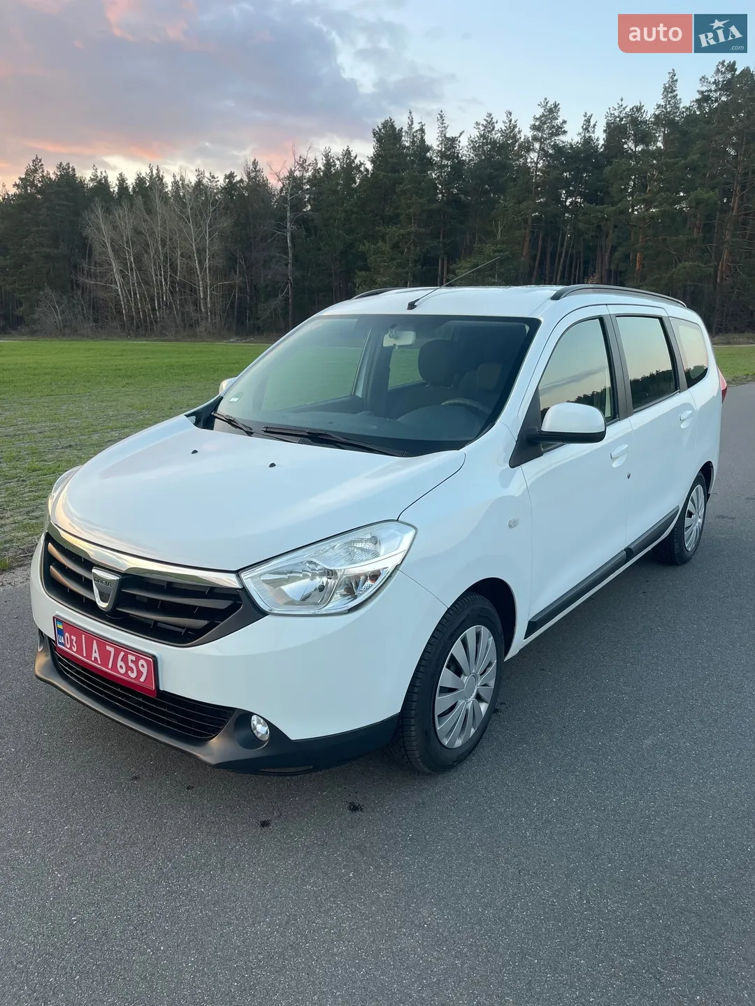 2016 Dacia Lodgy - фото 1