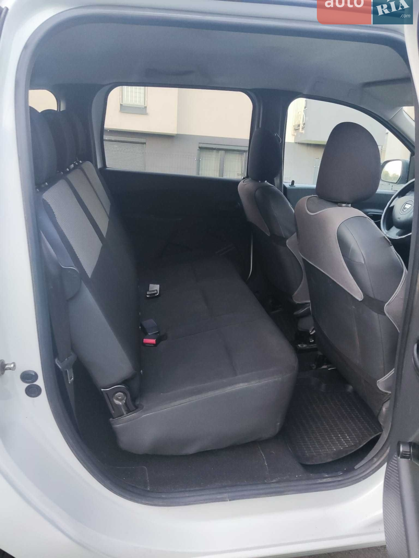 2012 Dacia Lodgy - мініатюра 7