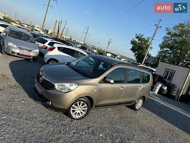 Dacia Lodgy 2012