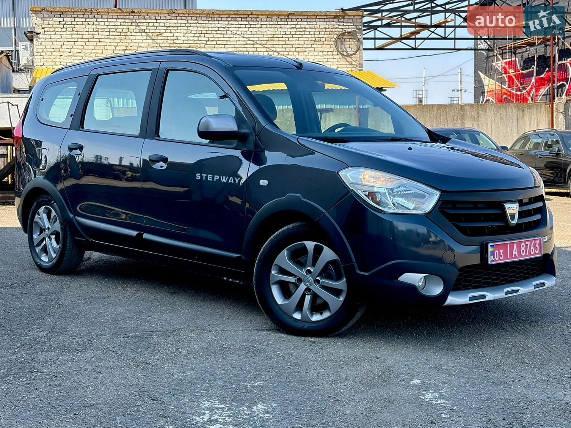 2015 Dacia Lodgy - мініатюра 3