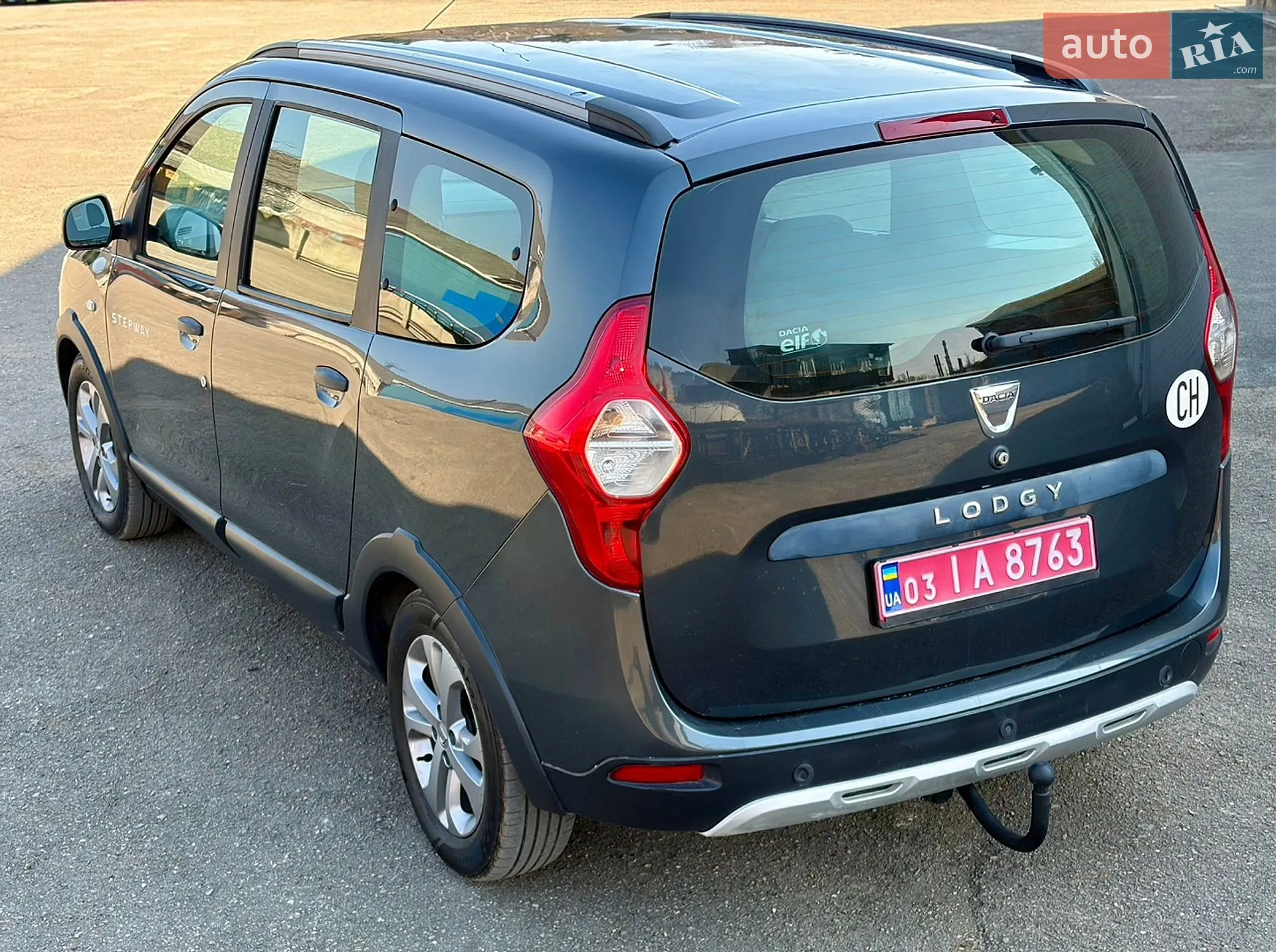 2015 Dacia Lodgy - мініатюра 13