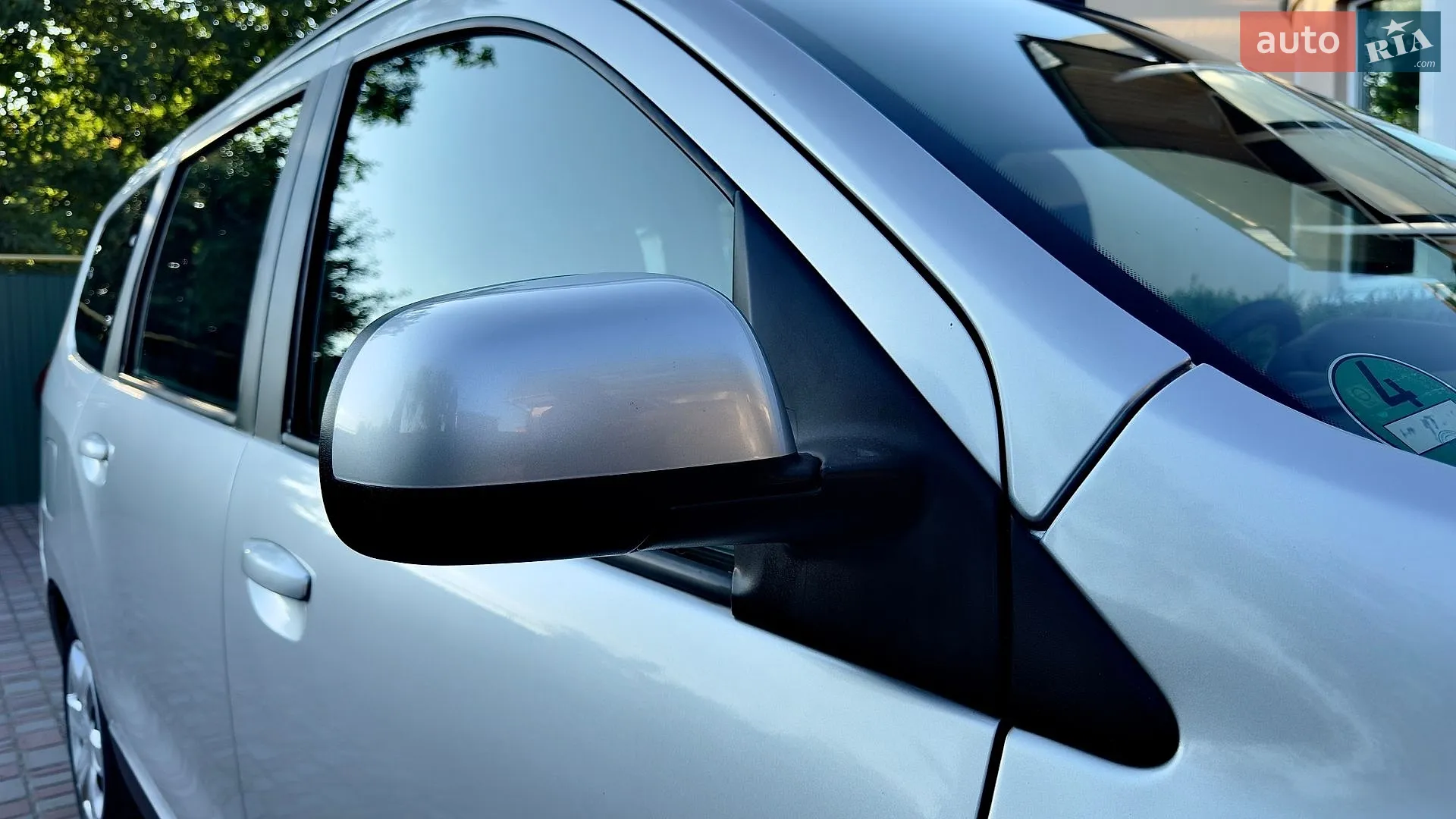 2012 Dacia Lodgy - мініатюра 18