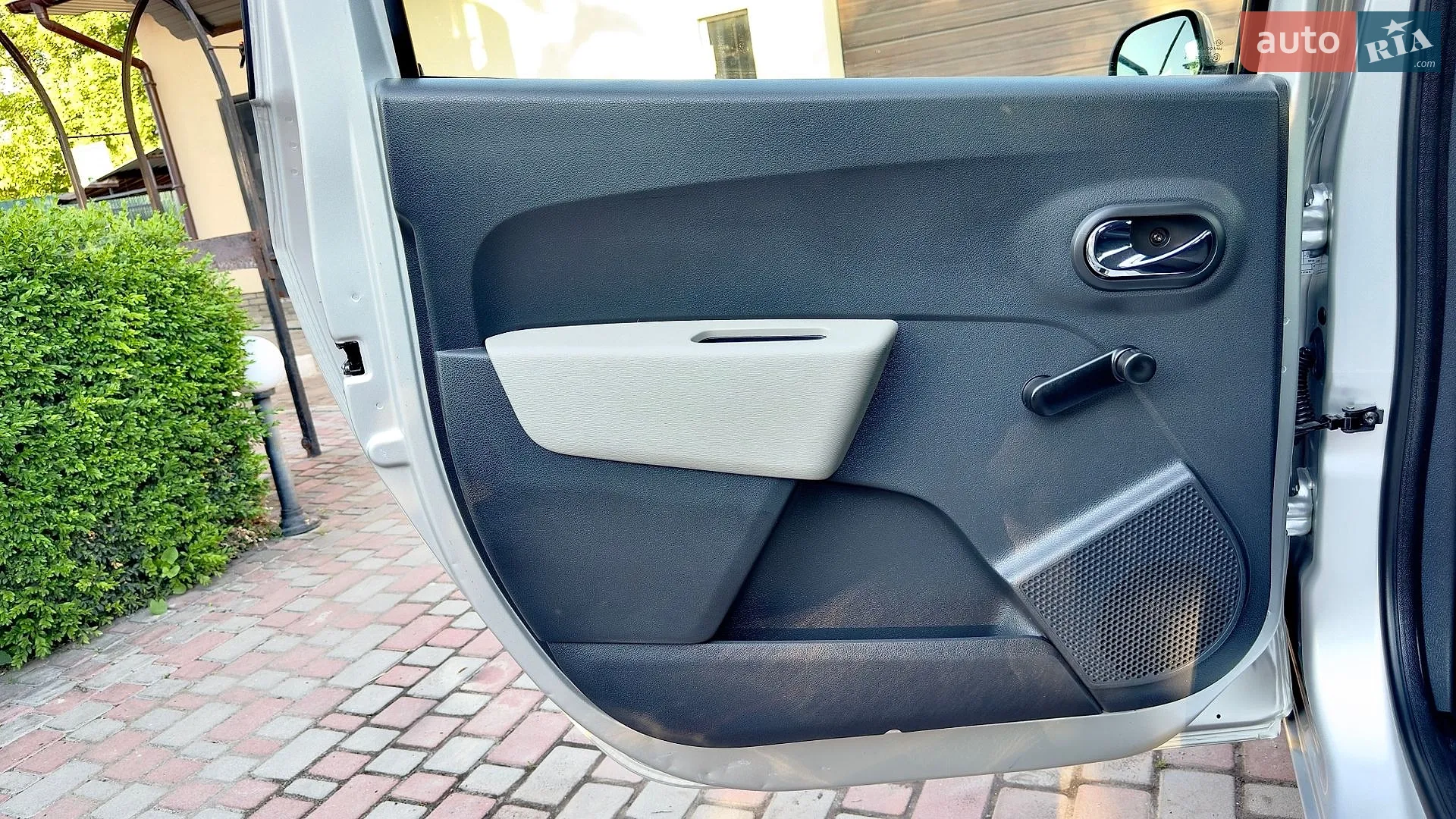 2012 Dacia Lodgy - мініатюра 25