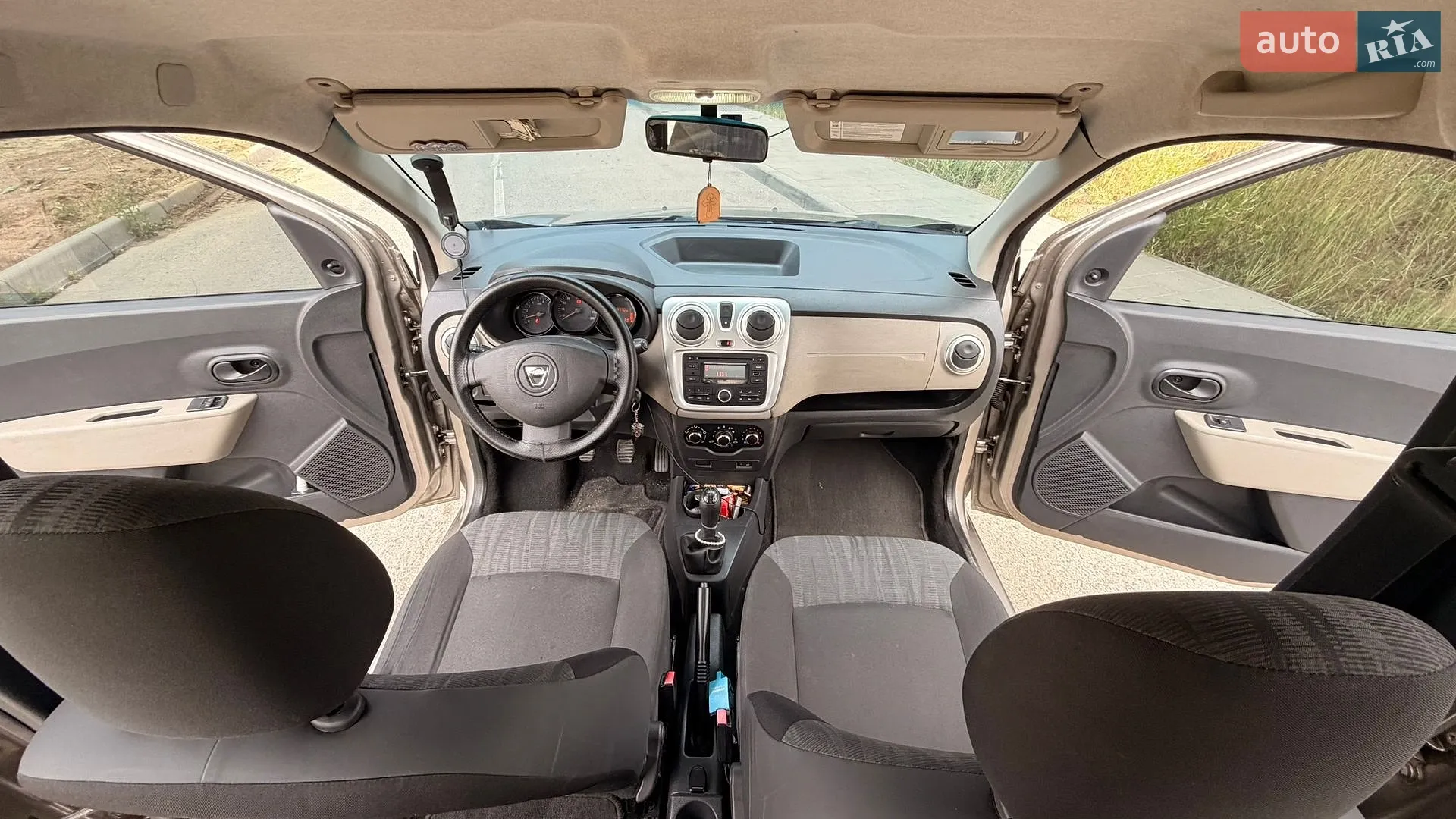 2012 Dacia Lodgy - мініатюра 13