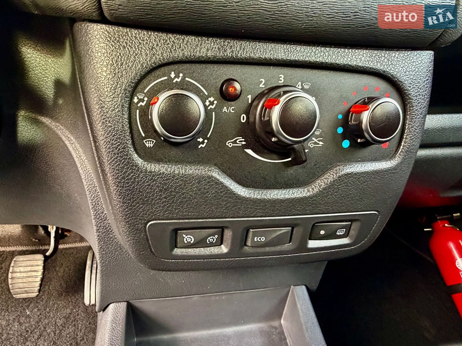 2019 Dacia Lodgy - мініатюра 39