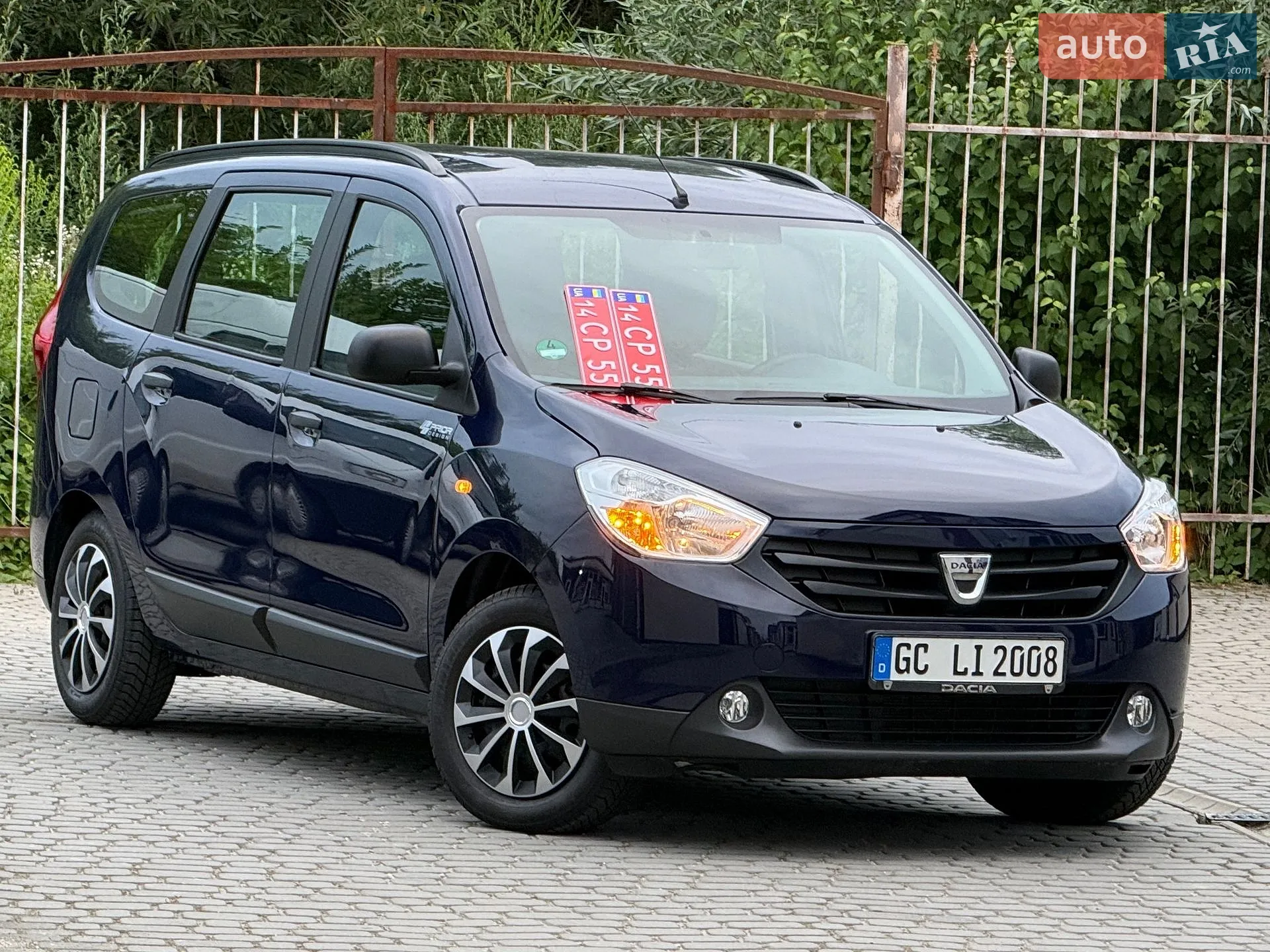 2016 Dacia Lodgy - мініатюра 16
