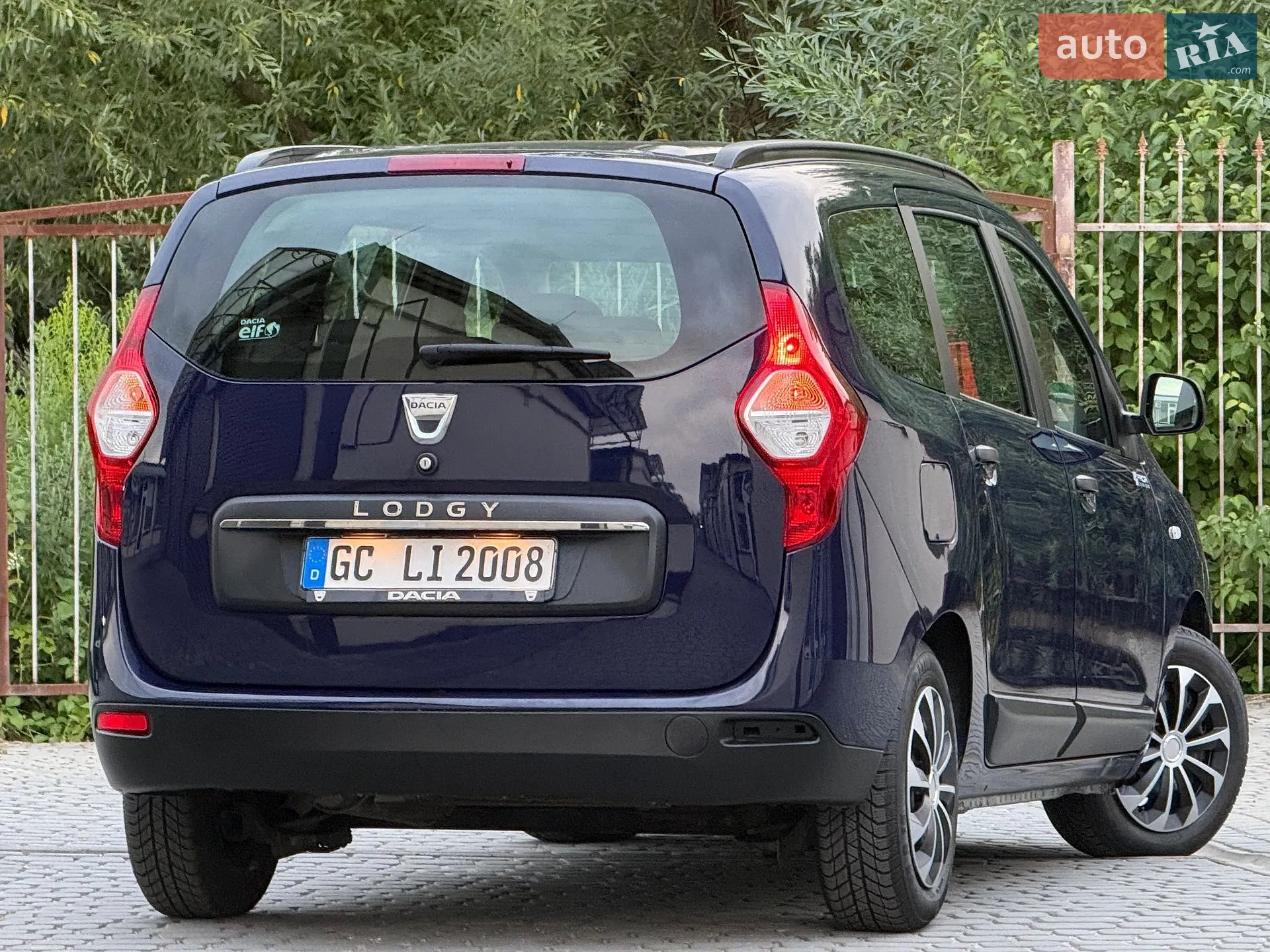 2016 Dacia Lodgy - мініатюра 25
