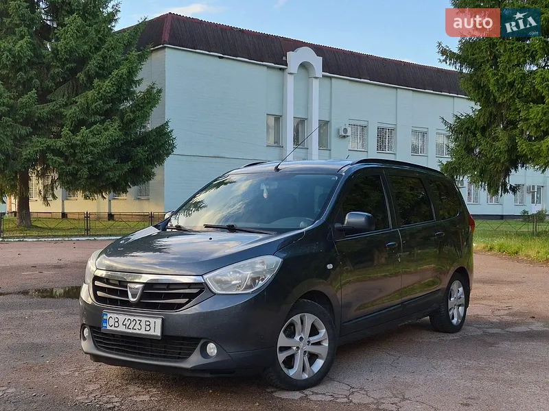 Dacia Lodgy 2013