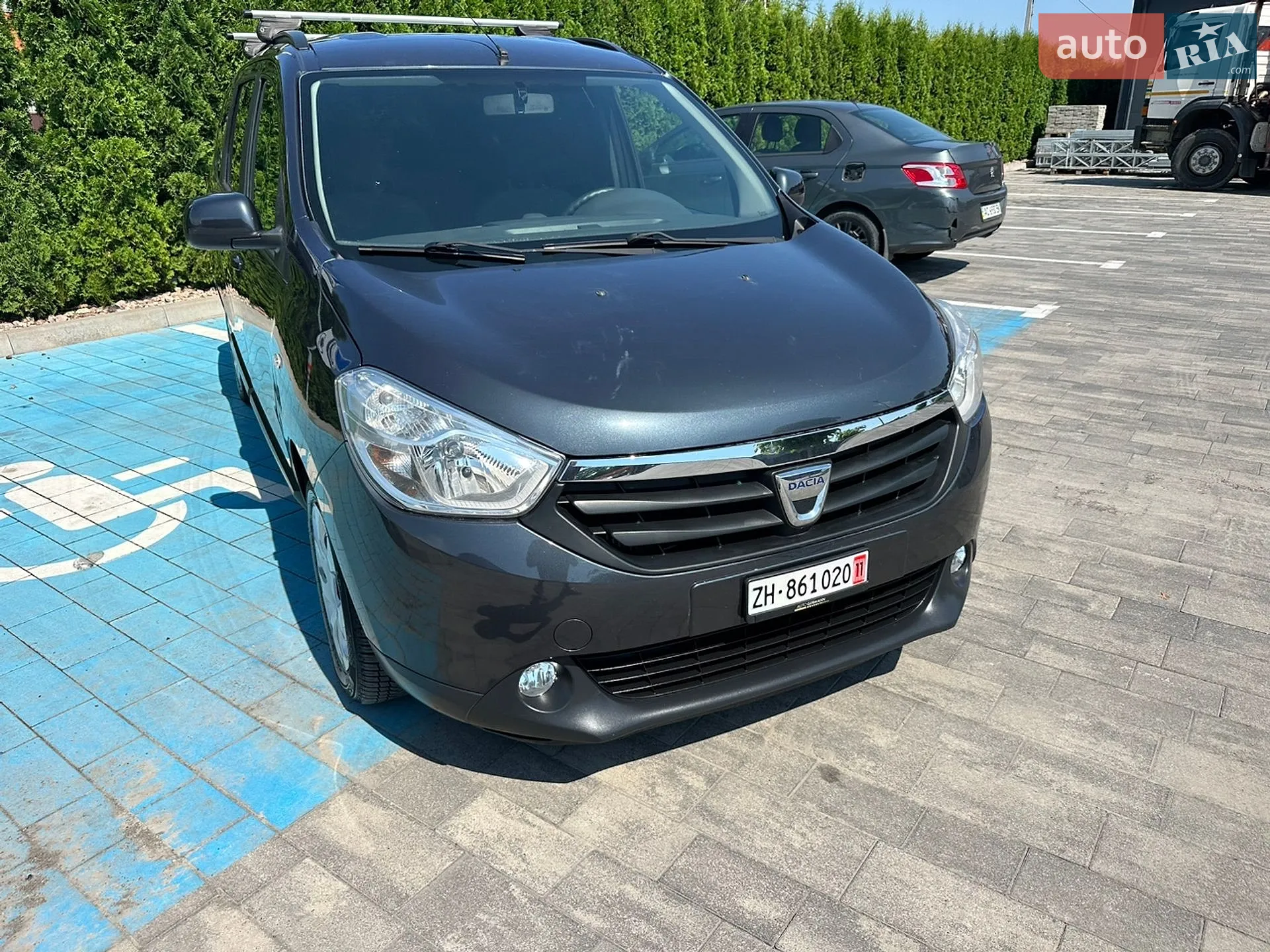 2012 Dacia Lodgy - мініатюра 13