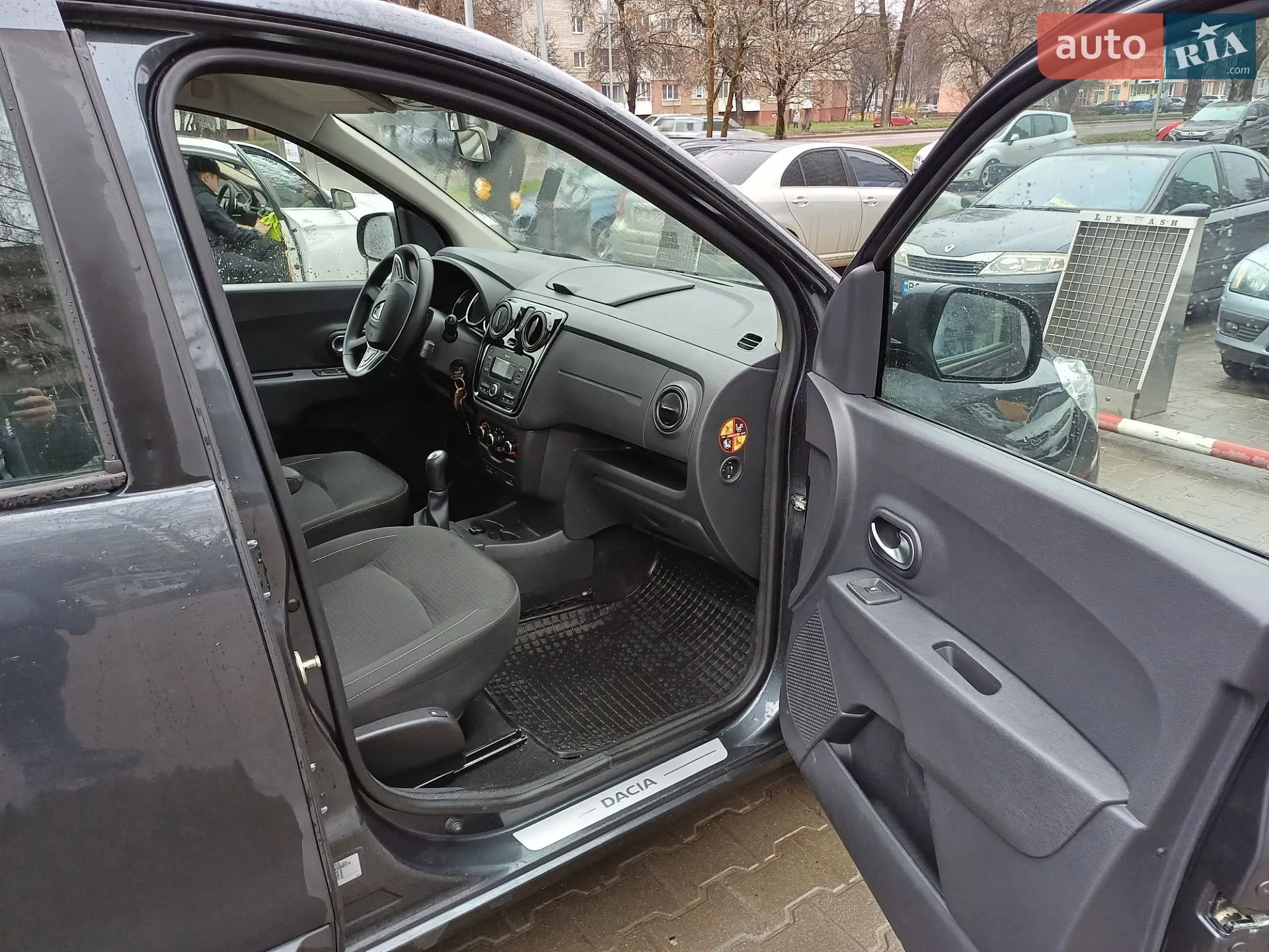 2018 Dacia Lodgy - мініатюра 11