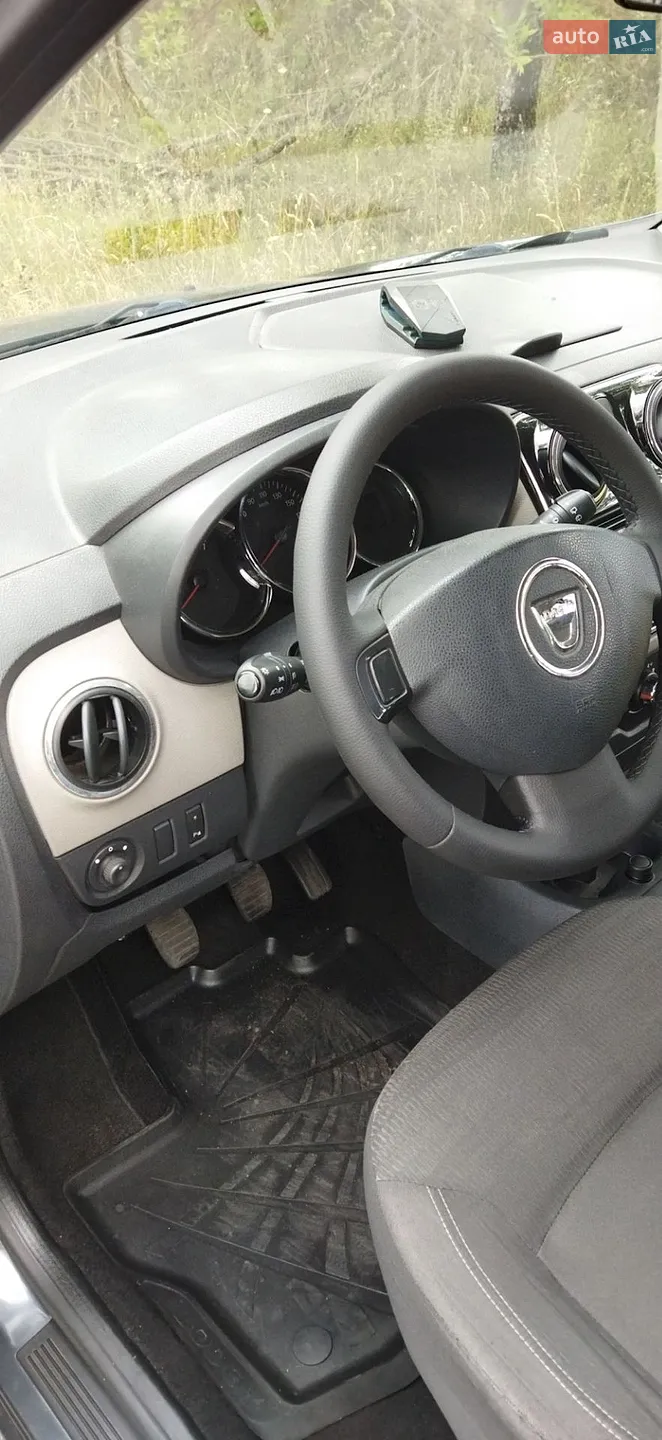 2012 Dacia Lodgy - мініатюра 23