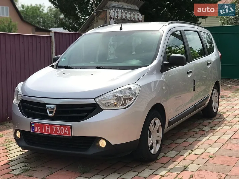 Dacia Lodgy 2012