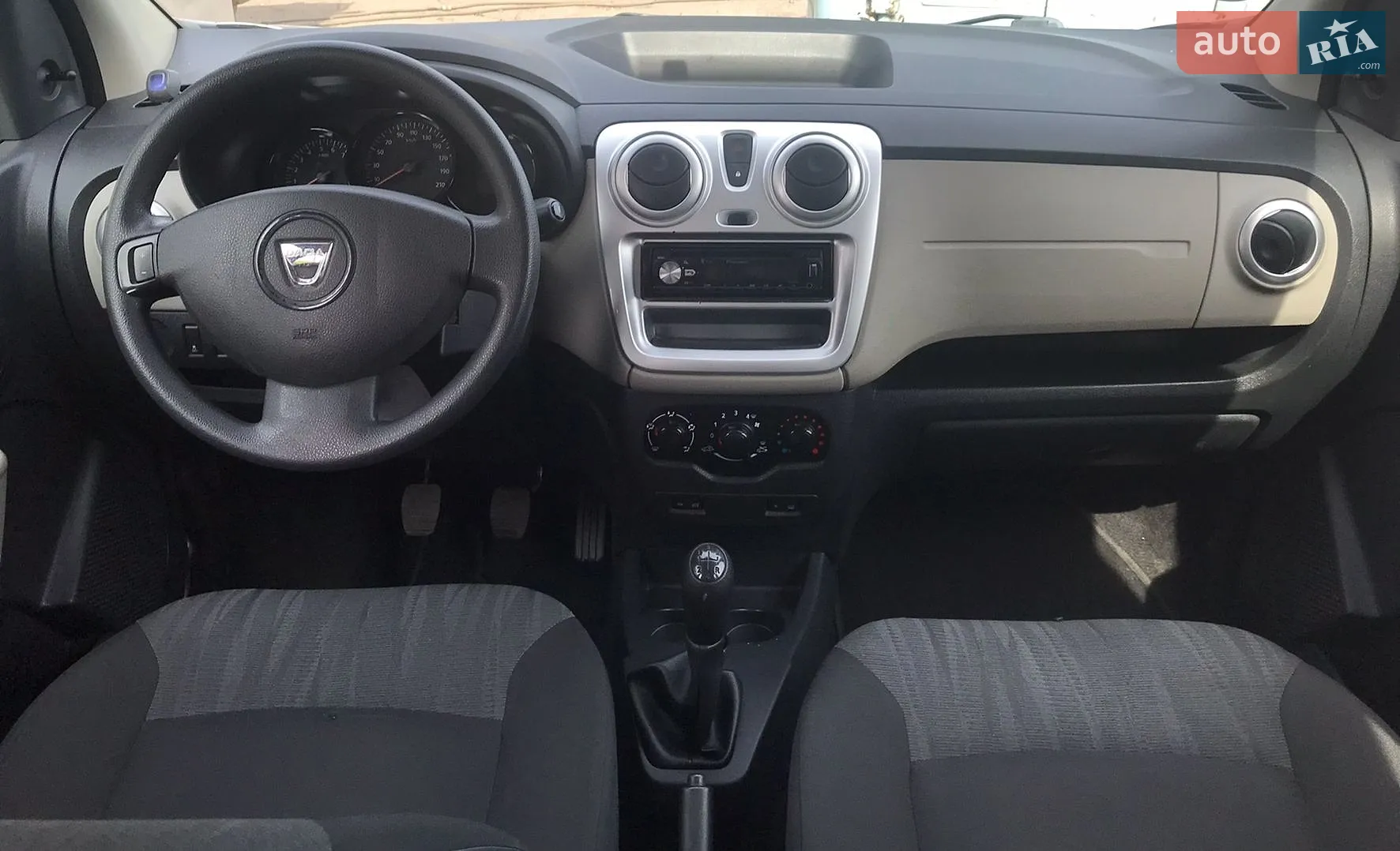 2012 Dacia Lodgy - мініатюра 16
