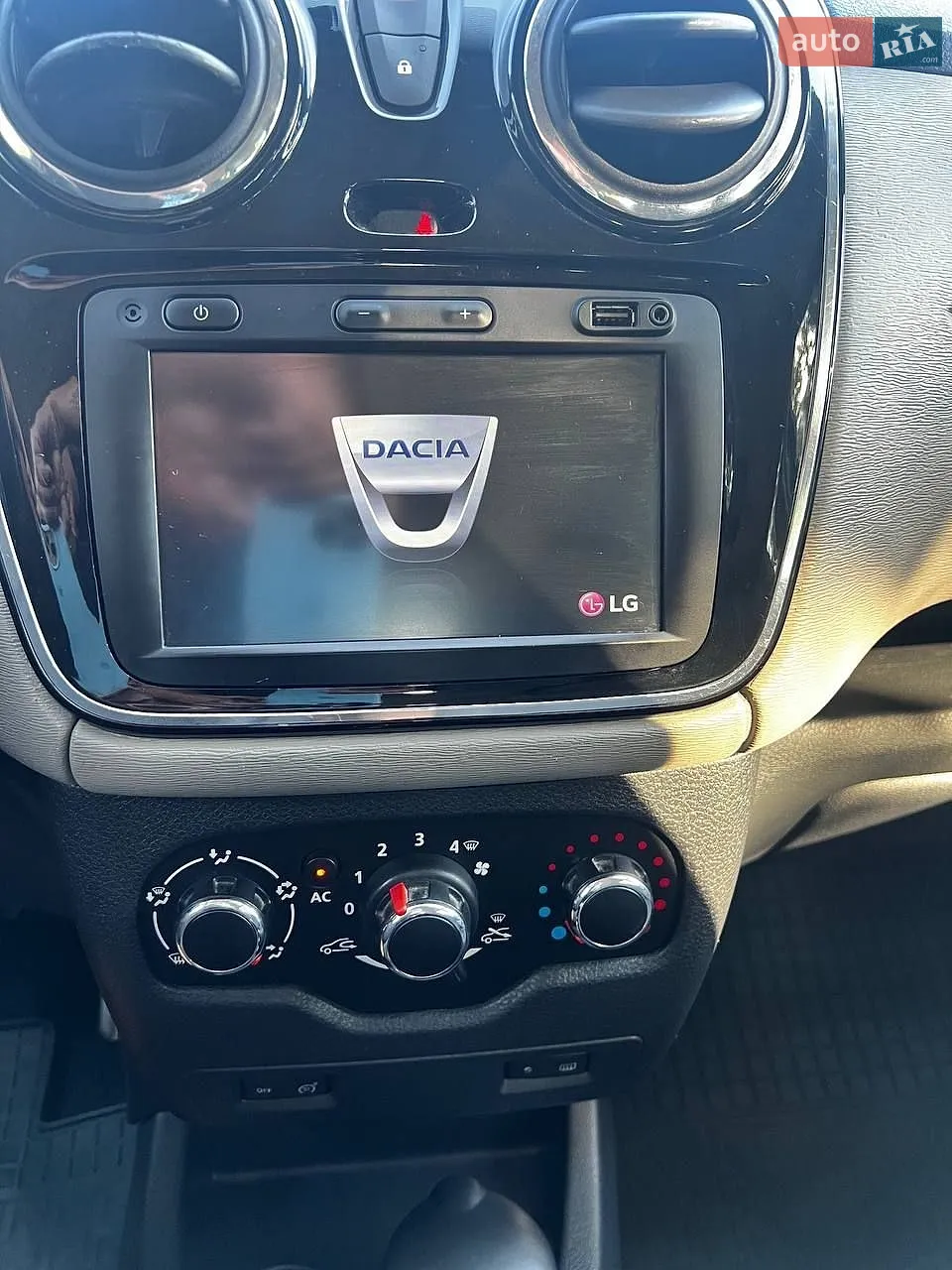2013 Dacia Lodgy - мініатюра 50