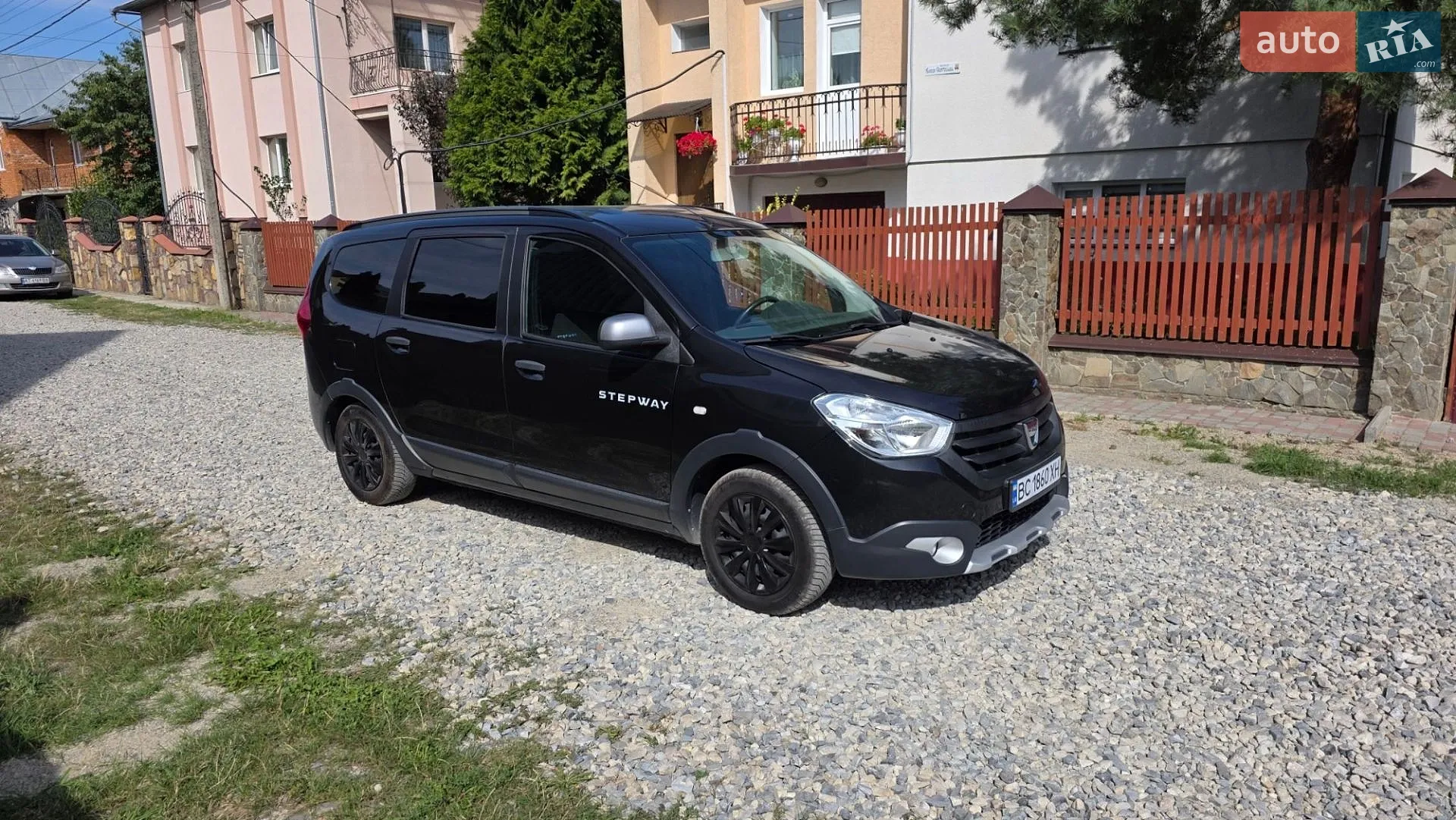 2016 Dacia Lodgy - мініатюра 5