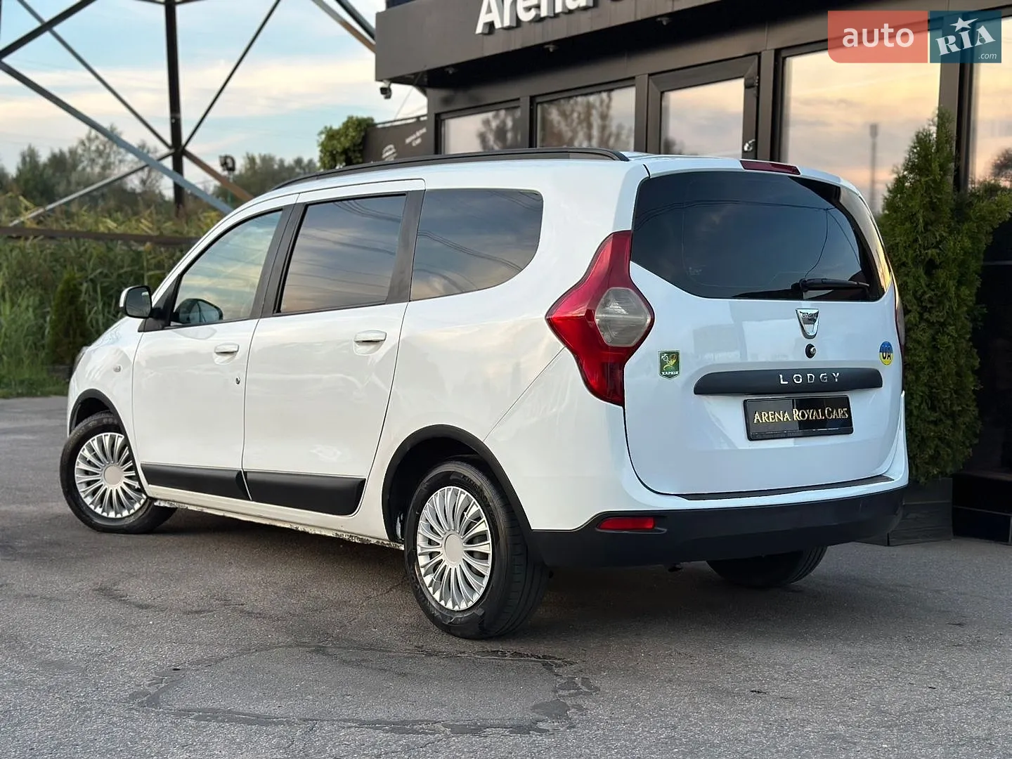 2015 Dacia Lodgy - мініатюра 4