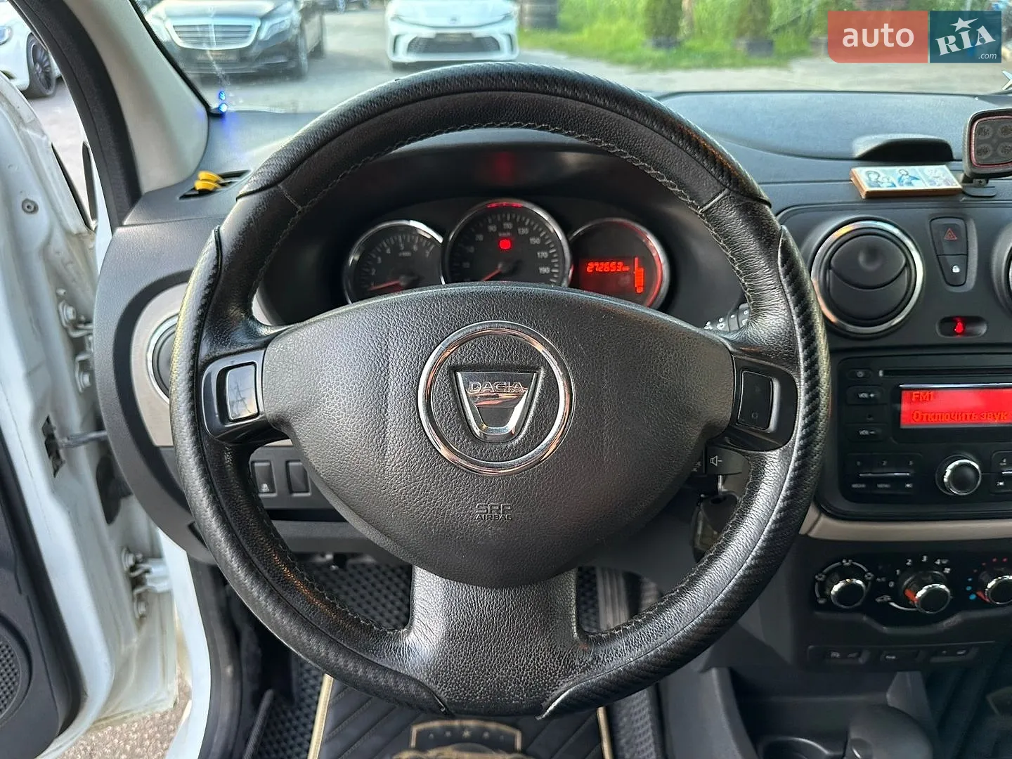 2015 Dacia Lodgy - мініатюра 26