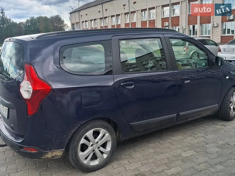 Dacia Lodgy 2013