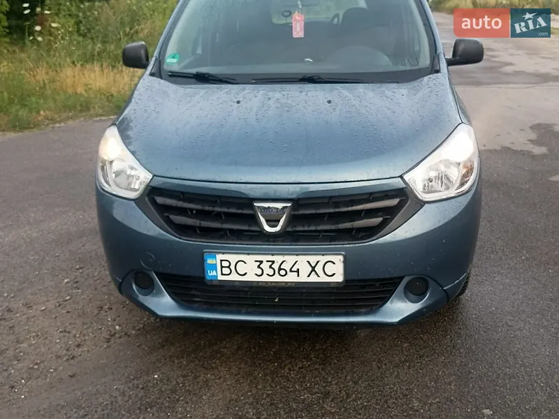 Dacia Lodgy 2013