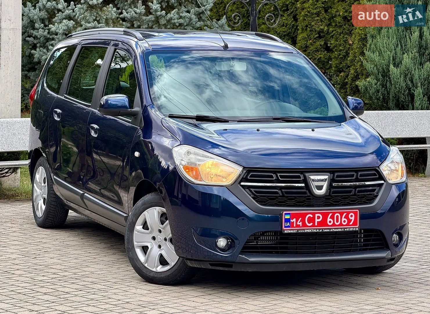 2018 Dacia Lodgy - мініатюра 12