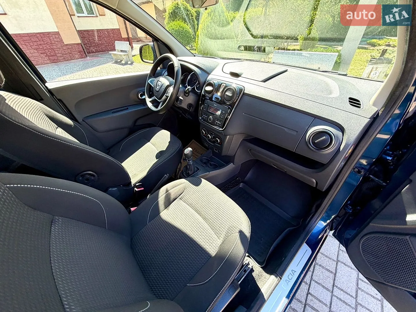 2018 Dacia Lodgy - мініатюра 48