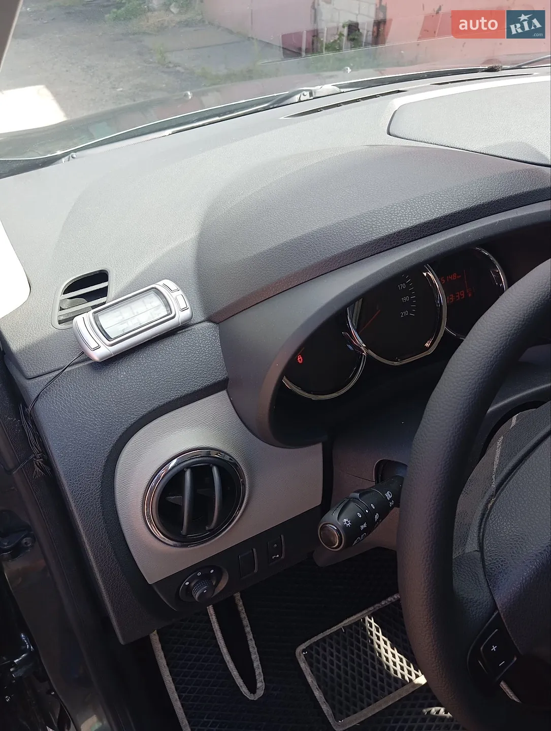 2012 Dacia Lodgy - мініатюра 25