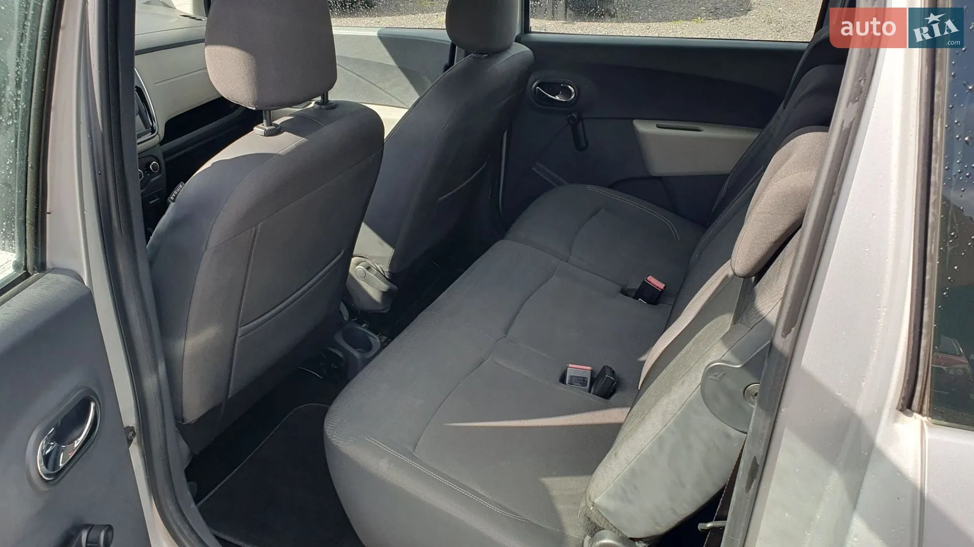 2012 Dacia Lodgy - мініатюра 15
