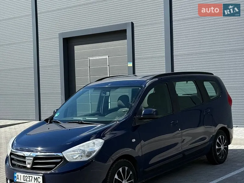 Dacia Lodgy 2012