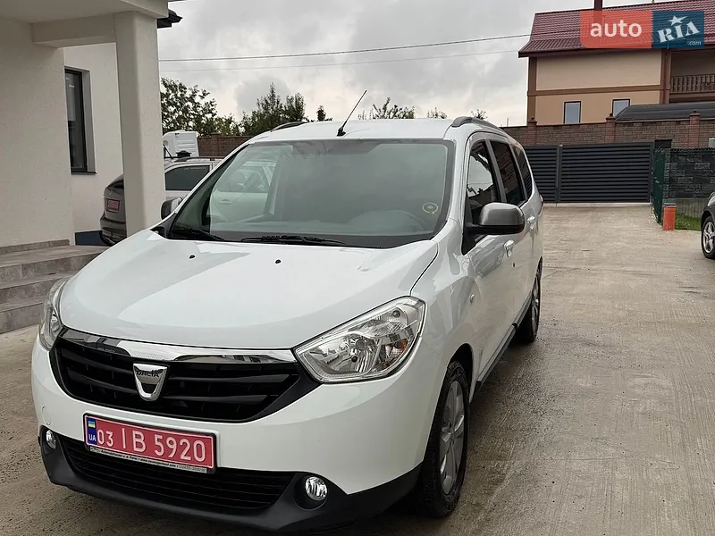 Dacia Lodgy 2015
