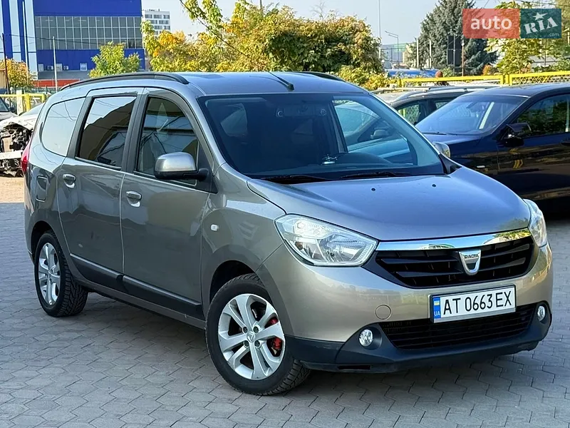 Dacia Lodgy 2013
