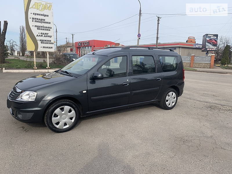 Універсал Dacia Logan MCV 2011 в 