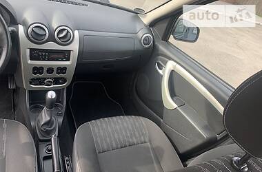 Універсал Dacia Logan MCV 2011 в 