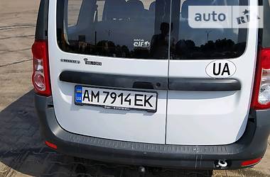 Універсал Dacia Logan MCV 2011 в 