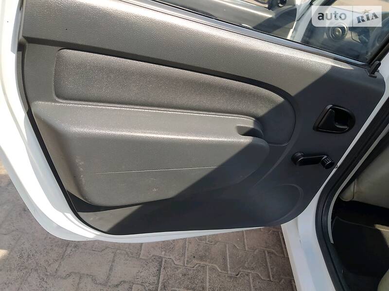 Універсал Dacia Logan MCV 2011 в Житомирі