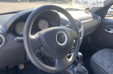 Універсал Dacia Logan MCV 2009 в 