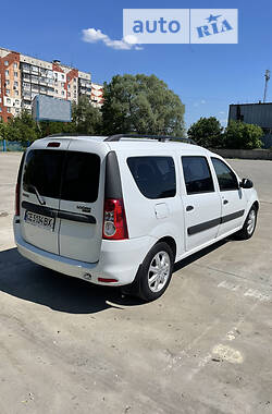 Универсал Dacia Logan MCV 2012 в Черновцах