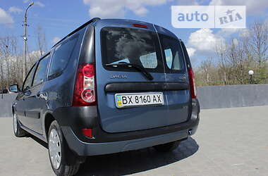 Минивэн Dacia Logan MCV 2008 в 